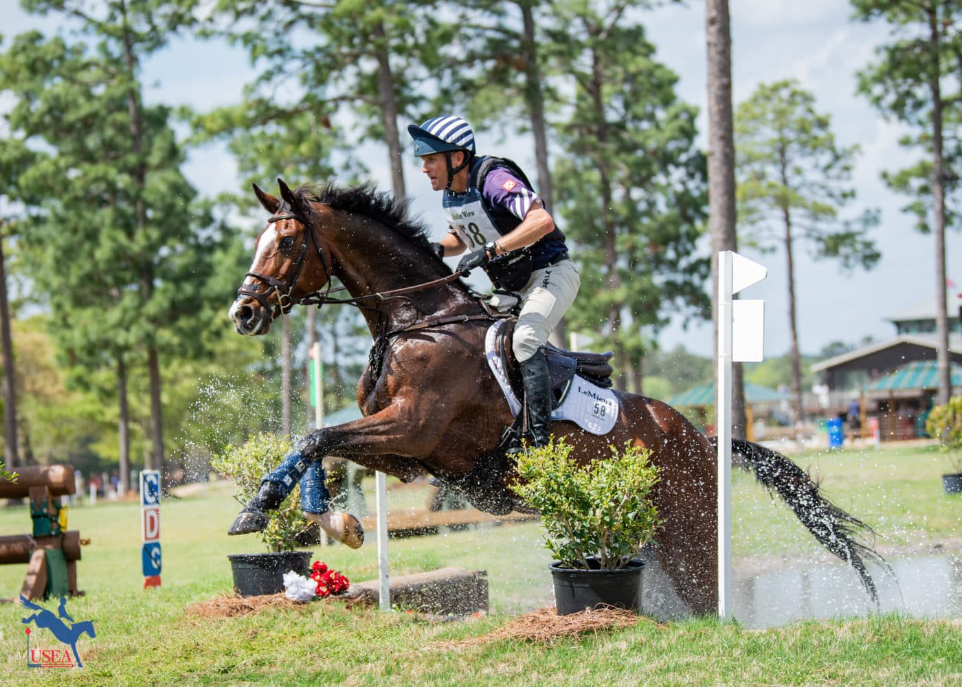 Boyd Martin and Commando 3 won the feature CCI4*-S class. USEA/Lindsay Berreth photo